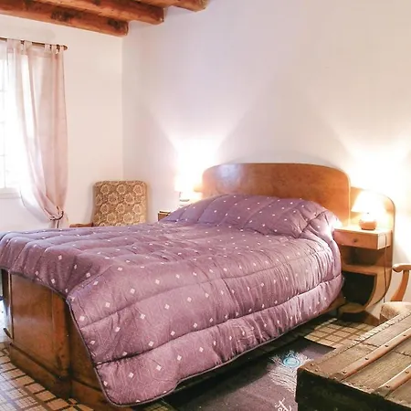 Amazing In With 4 Bedrooms And Wifi